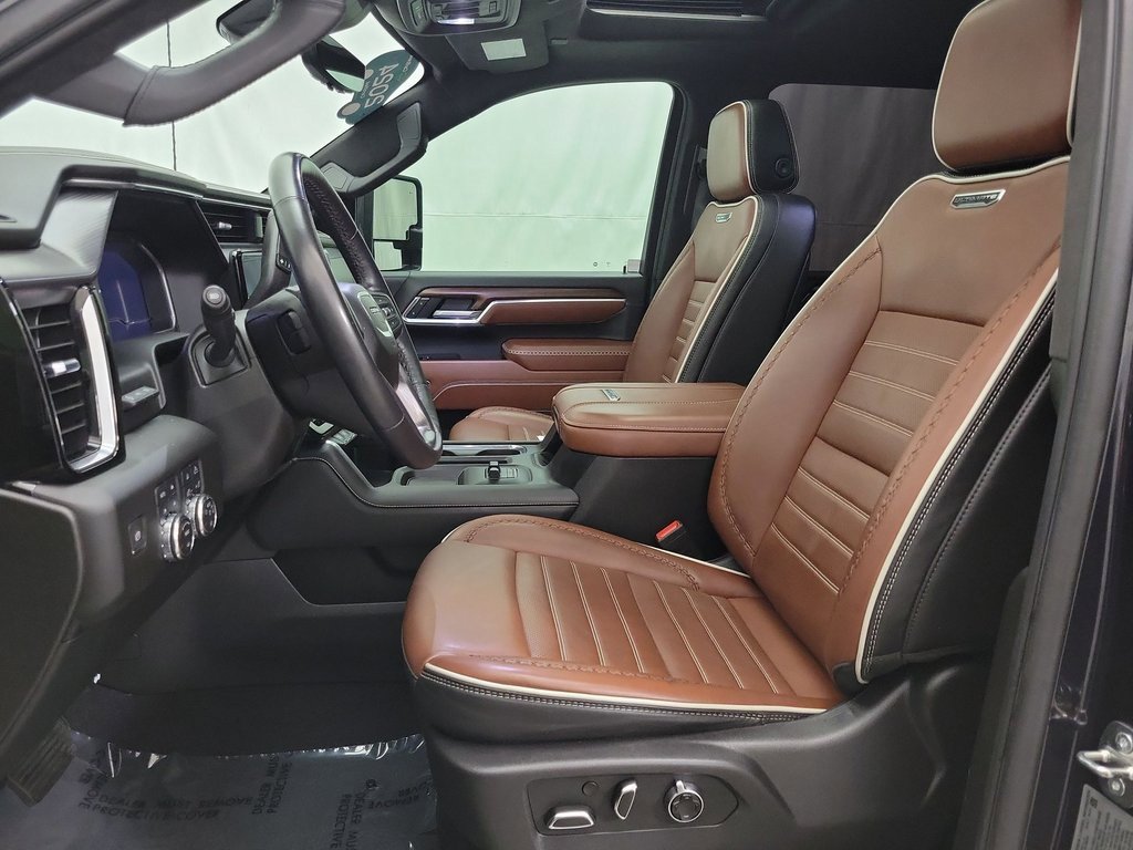 Certified 2024 GMC Sierra 3500 Denali Ultimate image 8