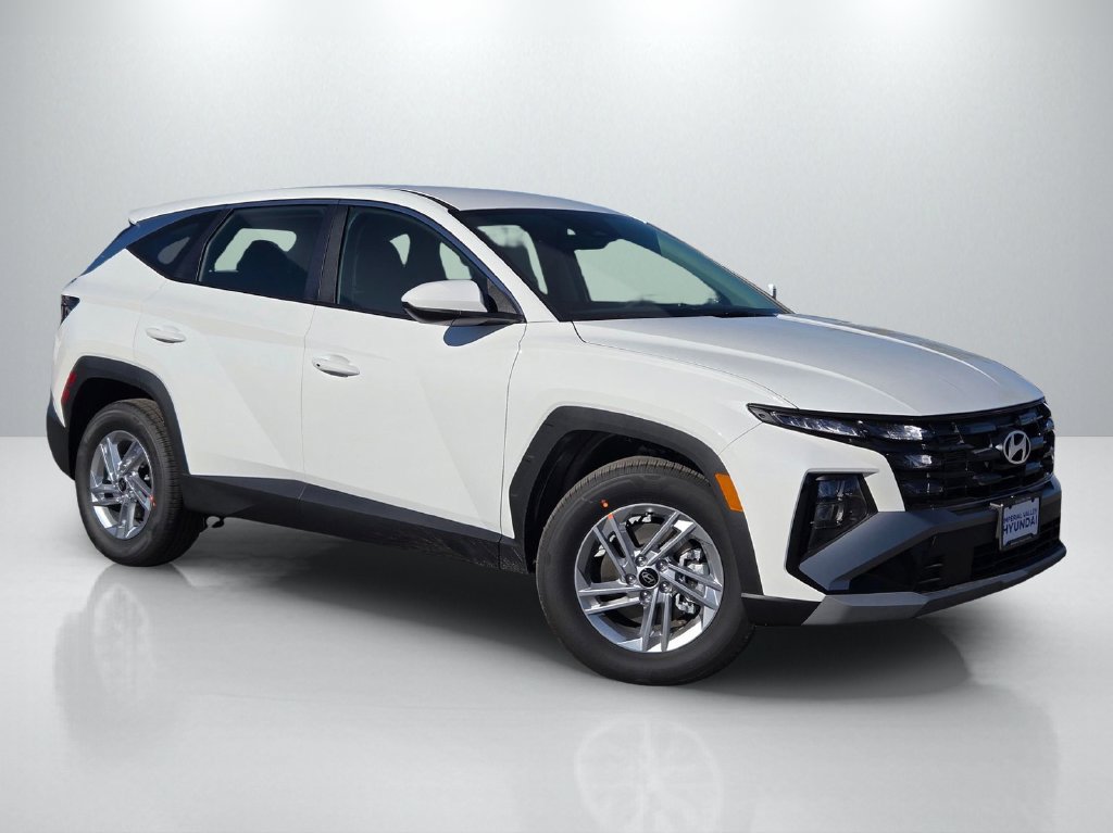 New 2026 Hyundai Tucson SE FWD image 1