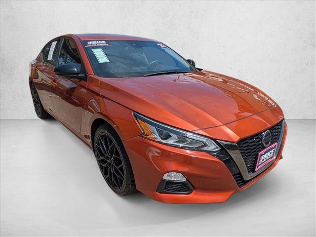 Used 2021 Nissan Altima 2.5 SR w/ SR Premium Package FWD image 3