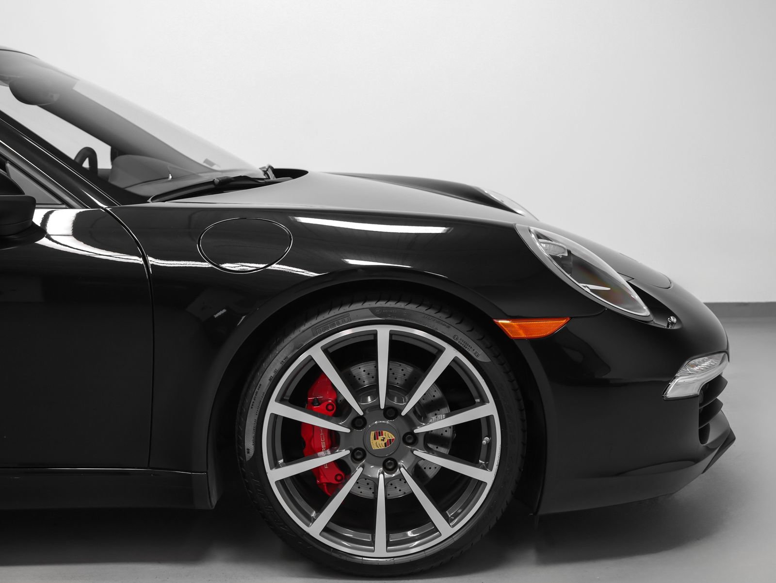 Certified 2015 Porsche 911 Carrera S RWD image 17