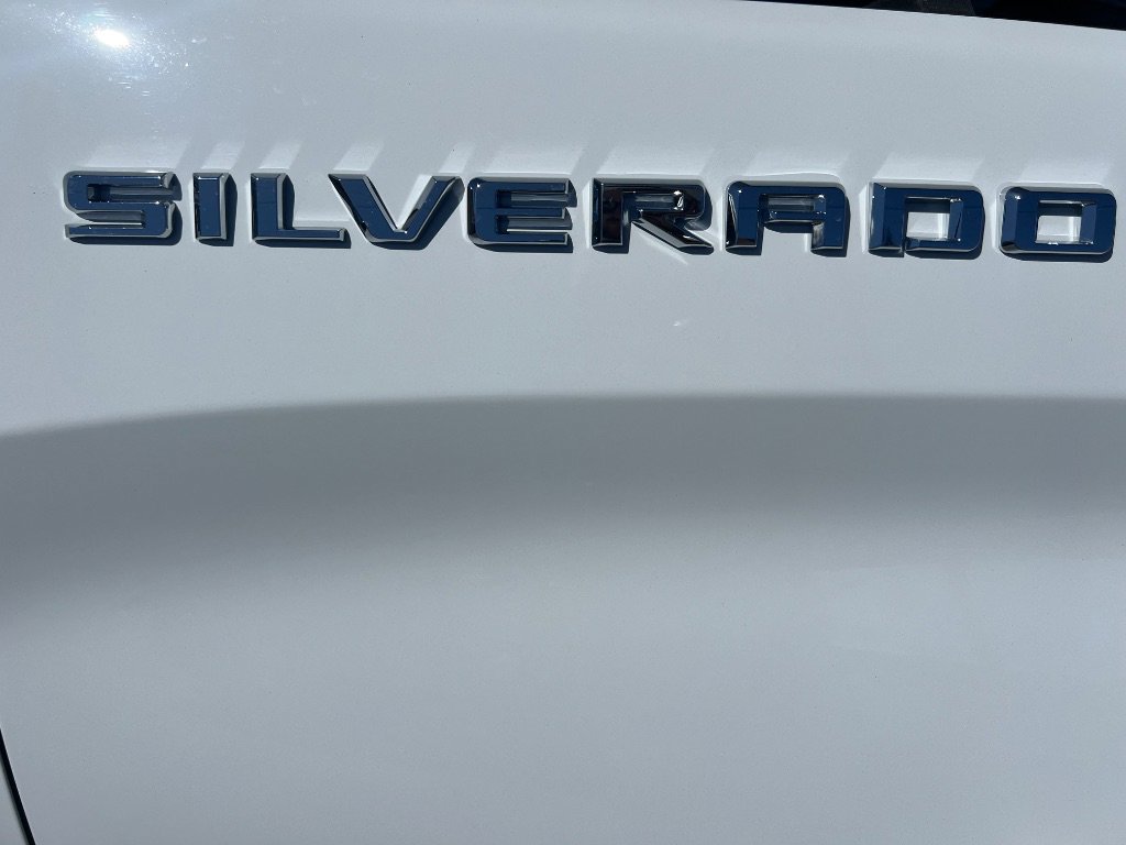 Used 2025 Chevrolet Silverado 1500 W/T image 36