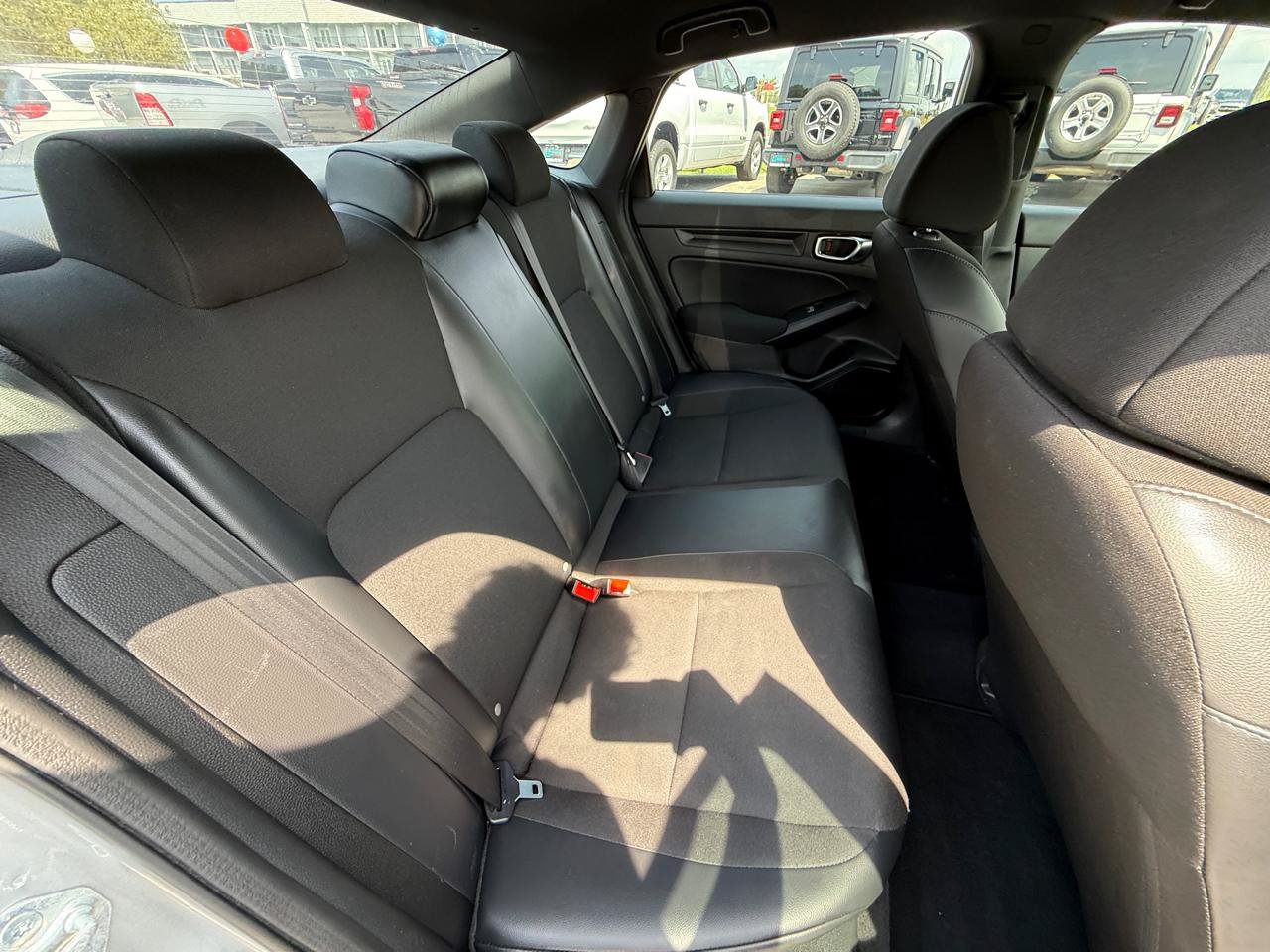 Used 2023 Honda Civic Sport image 31