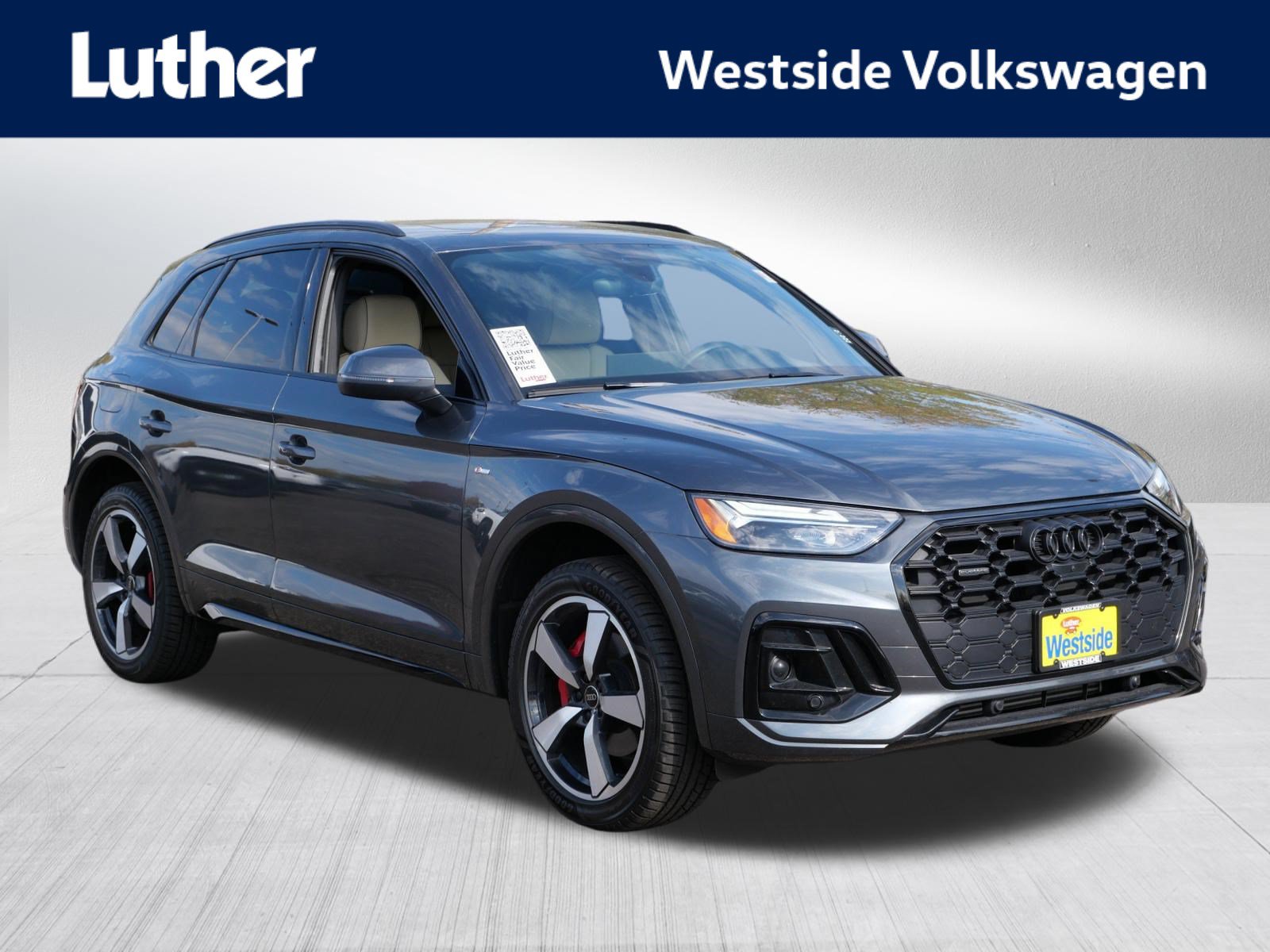 Used 2024 Audi Q5 2.0T Premium Plus AWD/4WD image 1