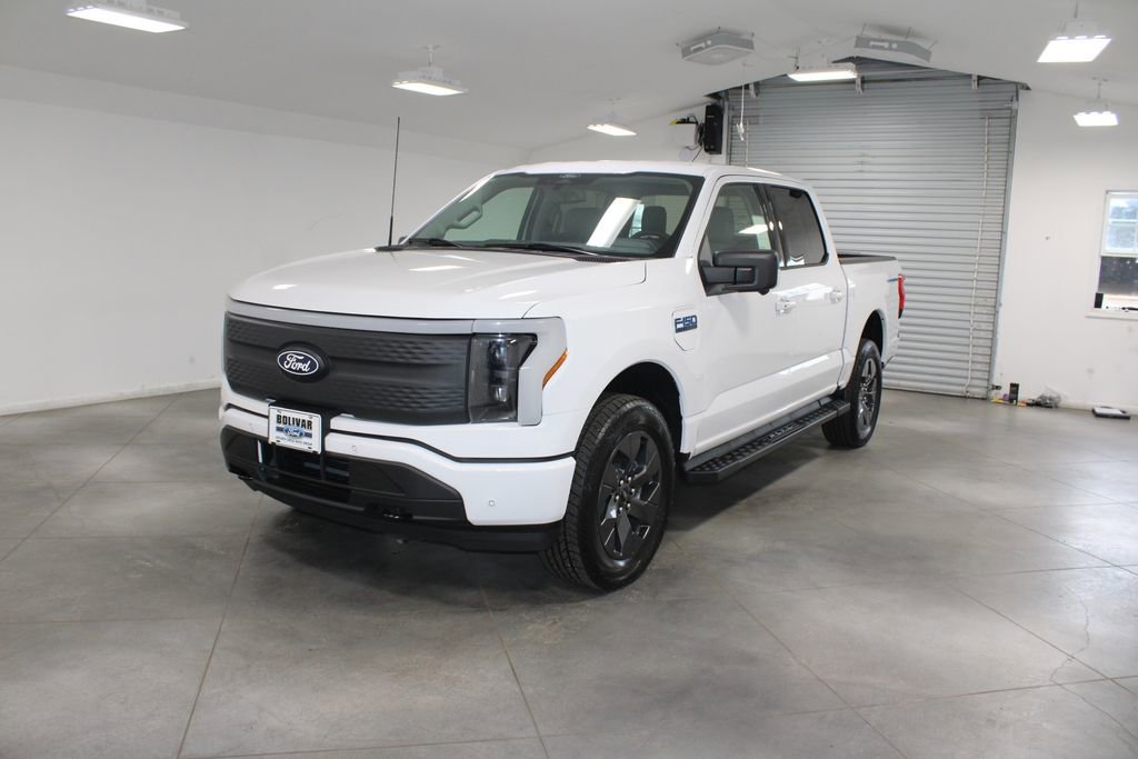 New 2025 Ford F150 Lightning Flash image 3