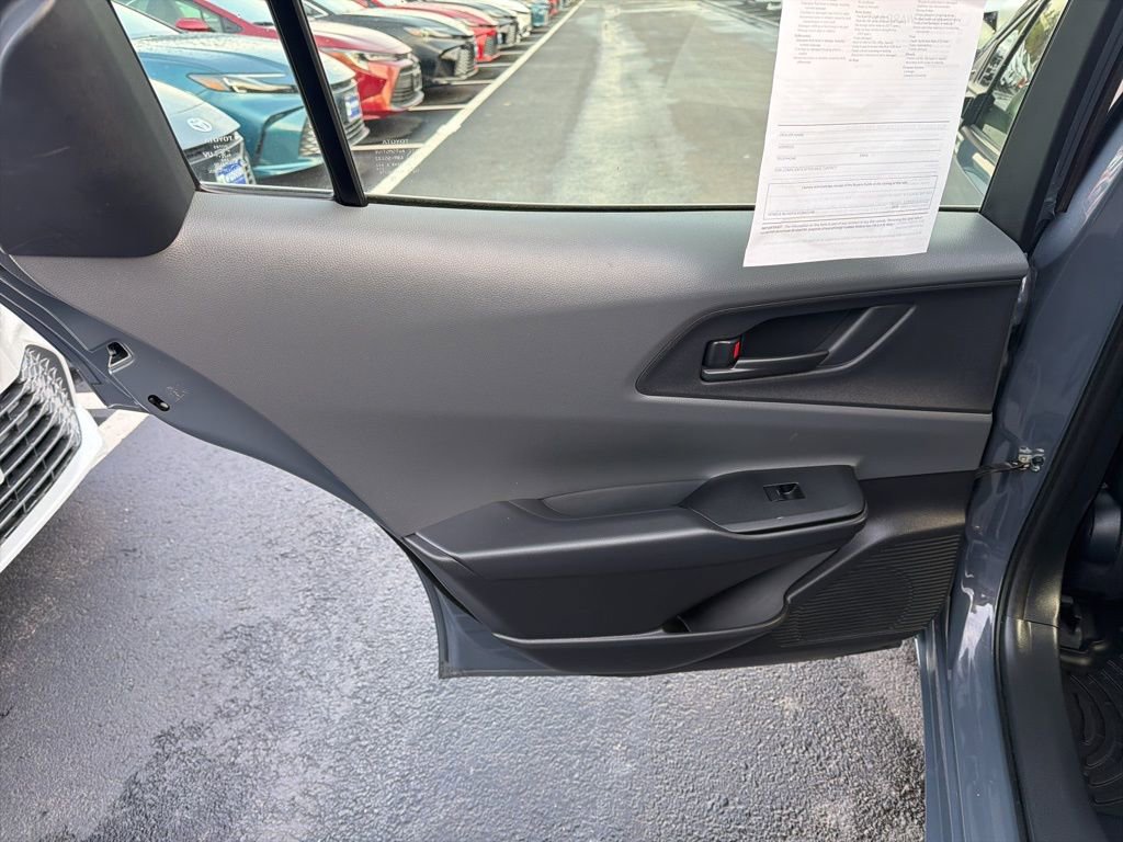 Used 2024 Toyota Prius LE AWD/4WD image 14