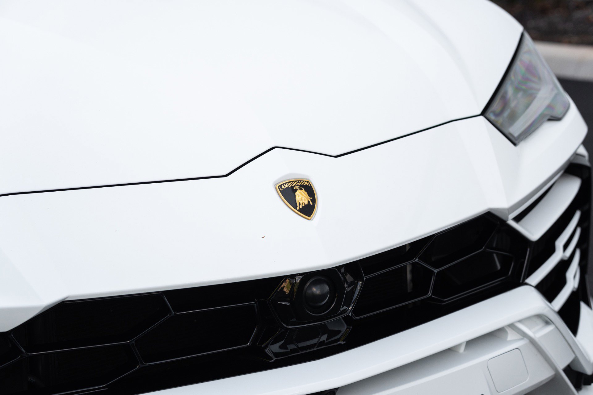 Used 2022 Lamborghini Urus AWD/4WD image 12