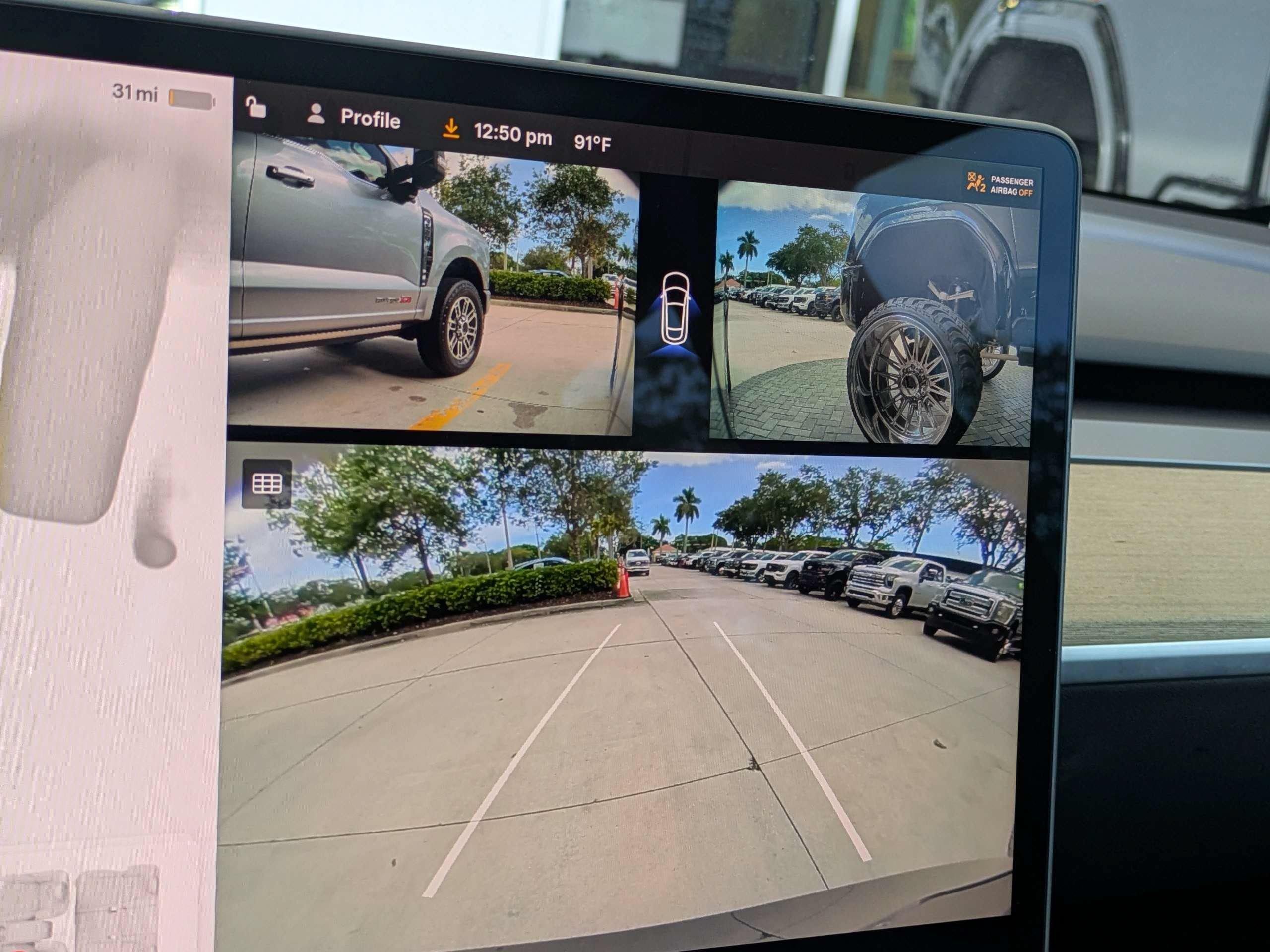 Used 2023 Tesla Model Y Long Range AWD/4WD image 22