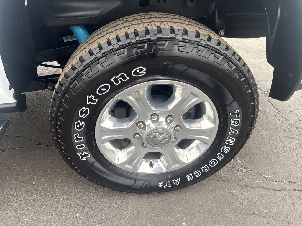 Used 2025 RAM 2500 Big Horn AWD/4WD image 34