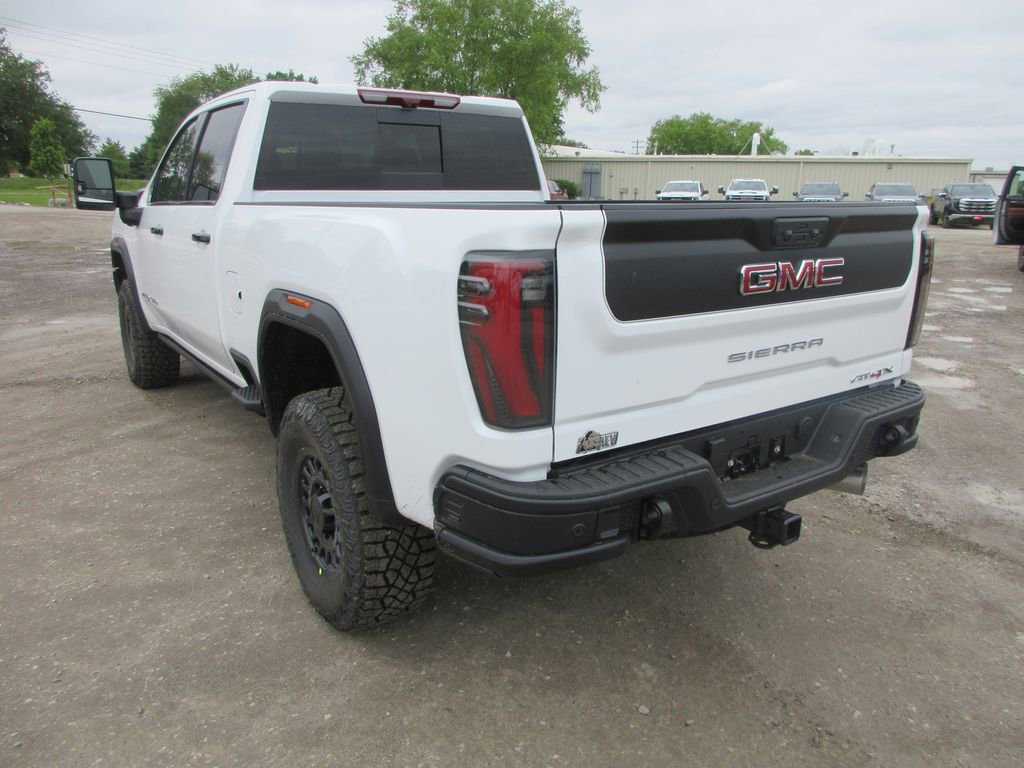 New 2026 GMC Sierra 2500 AT4X w/ AT4X AEV Edition AWD/4WD image 7