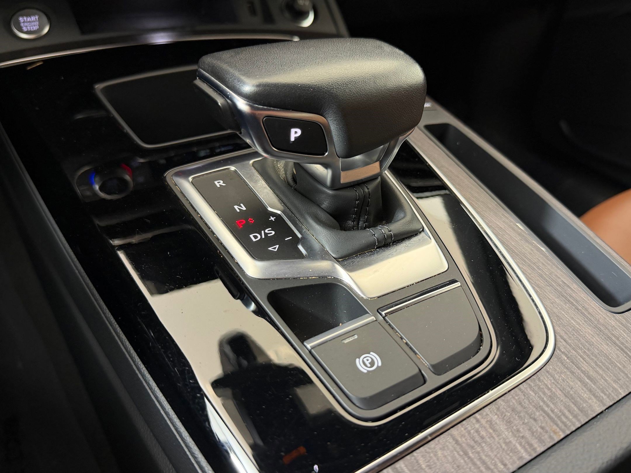 Certified 2023 Audi Q5 Premium w/ Convenience Package AWD/4WD image 16