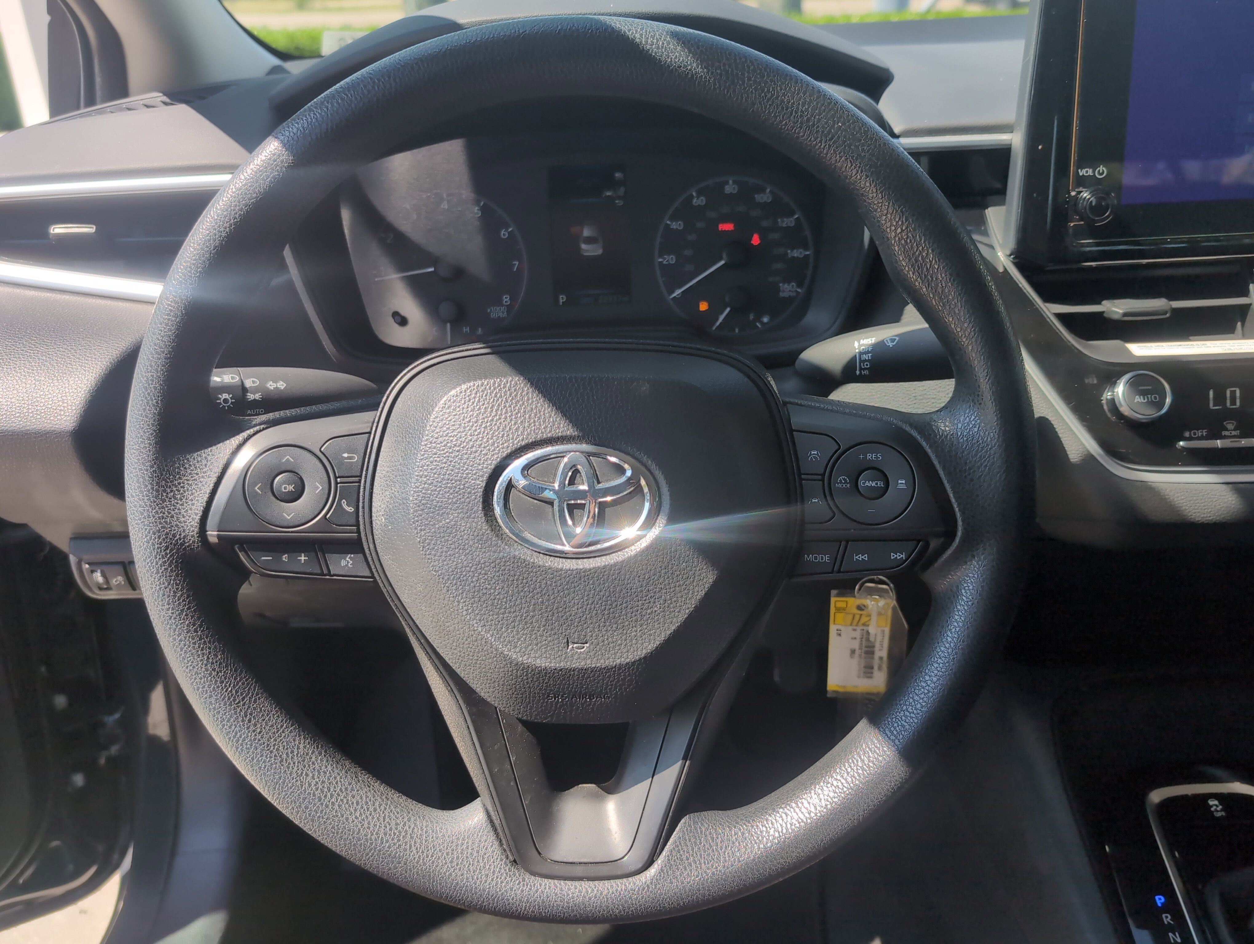 Certified 2024 Toyota Corolla LE FWD image 18