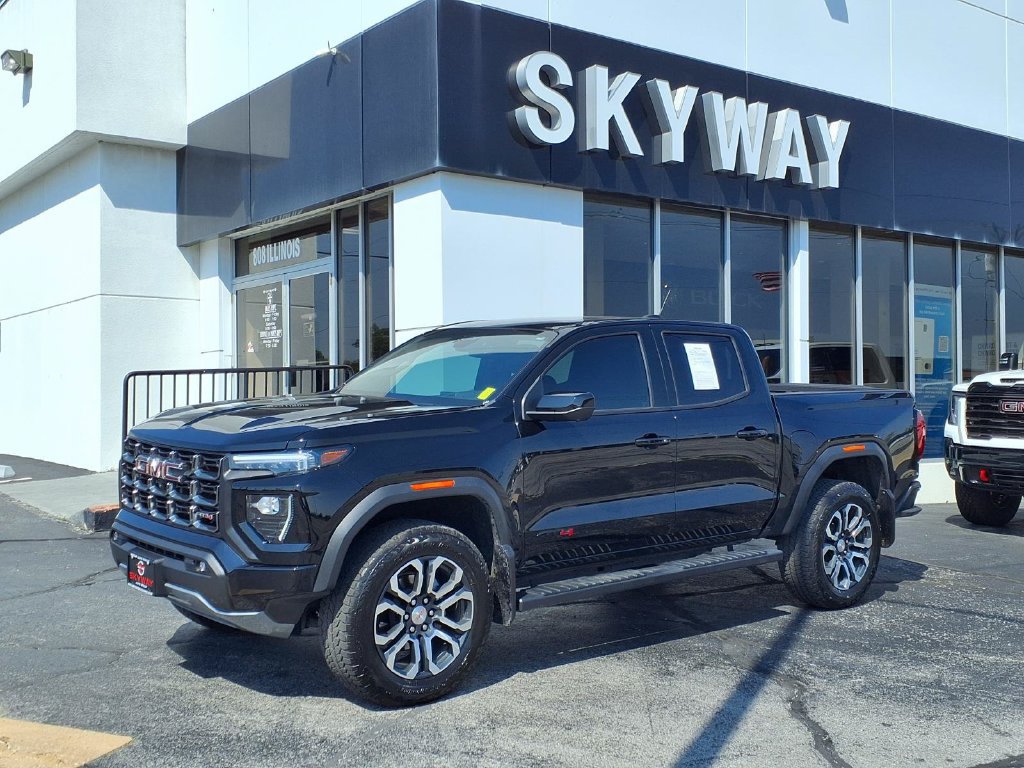 Used 2024 GMC Canyon AT4 w/ AT4 Premium Package