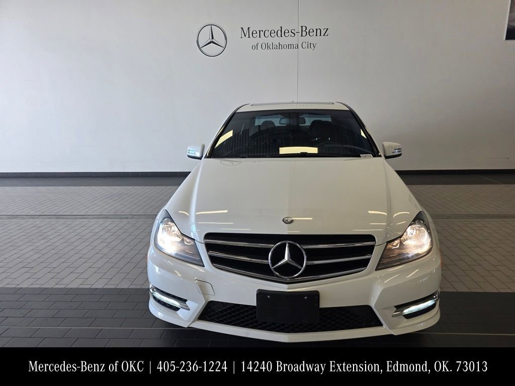 Used 2014 Mercedes-Benz C 300 4MATIC Sedan image 2