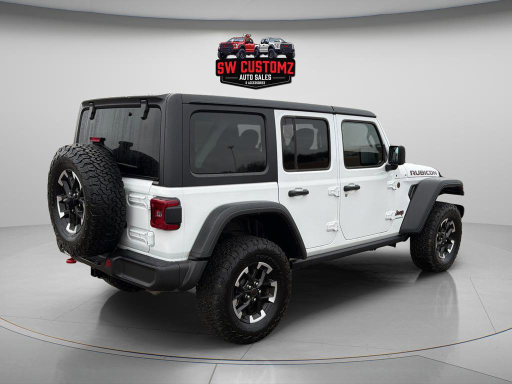 Used 2025 Jeep Wrangler Unlimited Rubicon AWD/4WD image 7