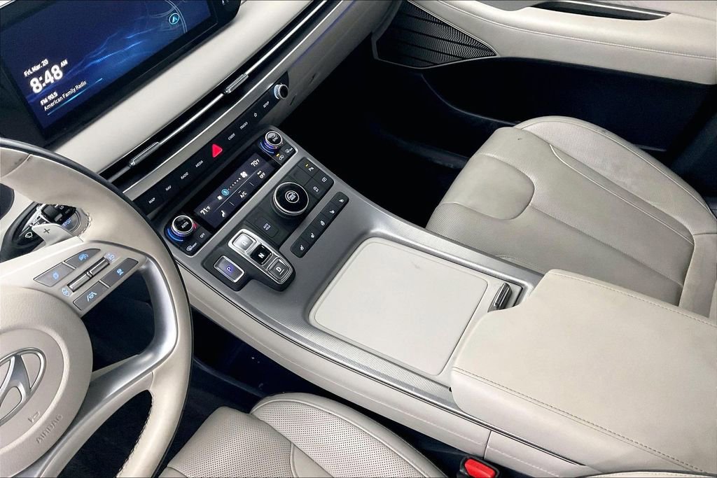 Used 2023 Hyundai Palisade Calligraphy image 16
