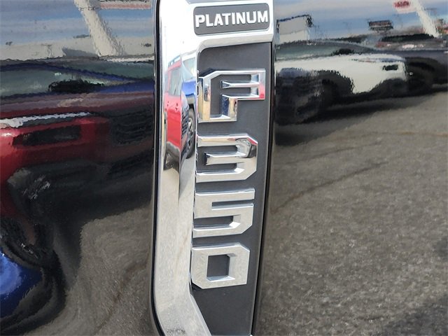 Used 2019 Ford F350 Platinum w/ Platinum Ultimate Package image 33