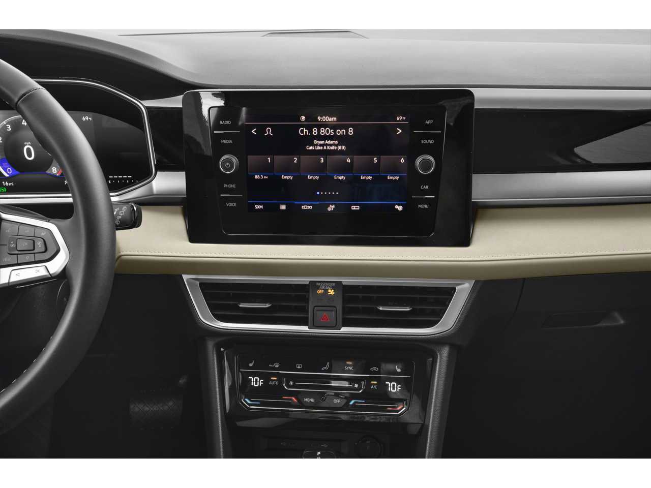 New 2025 Volkswagen Taos SE image 7