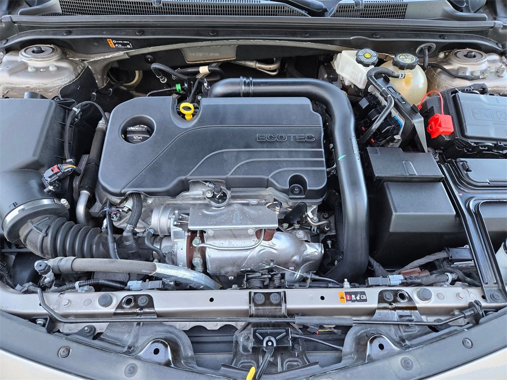 Used 2024 Chevrolet Malibu LT image 33