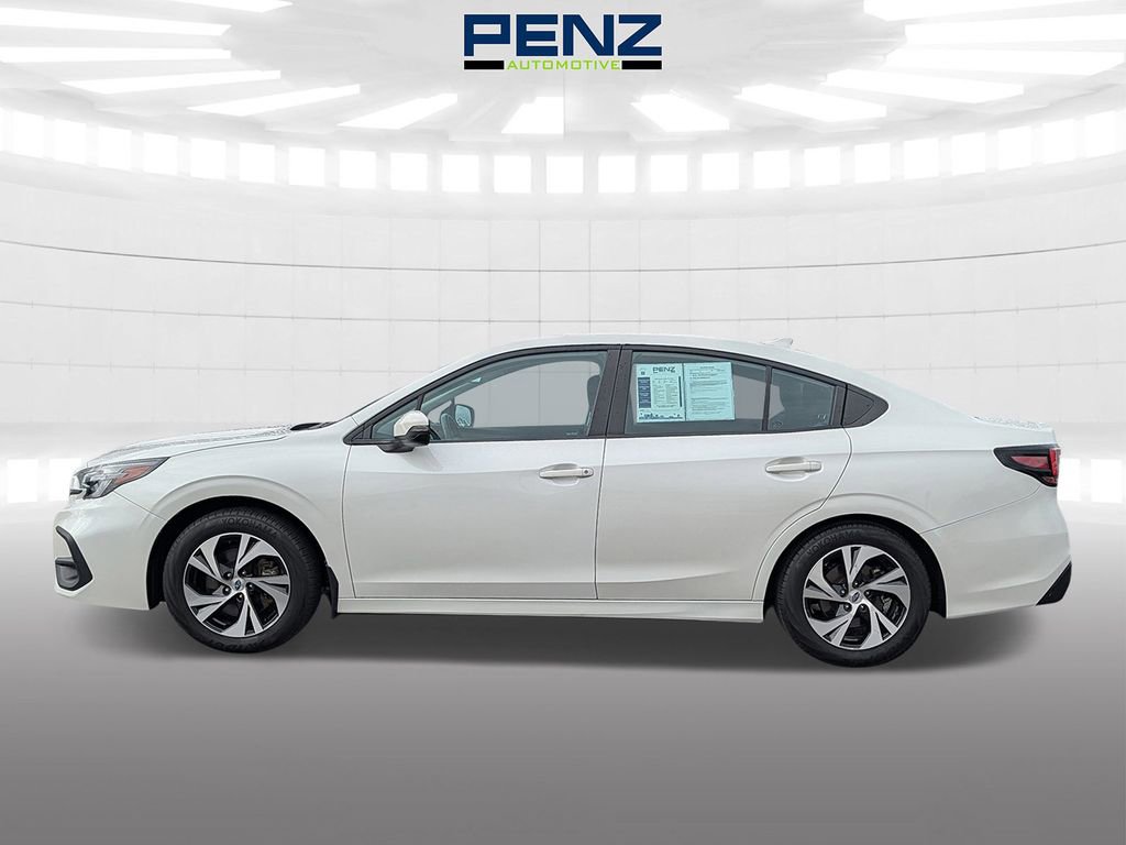 Used 2024 Subaru Legacy Premium image 4