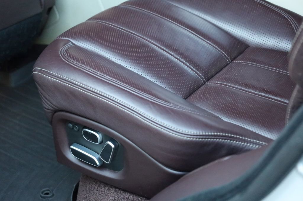 Used 2015 Land Rover Range Rover Long Wheelbase Autobiography image 17