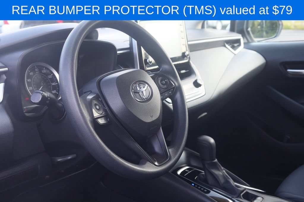 Used 2020 Toyota Corolla LE FWD image 6