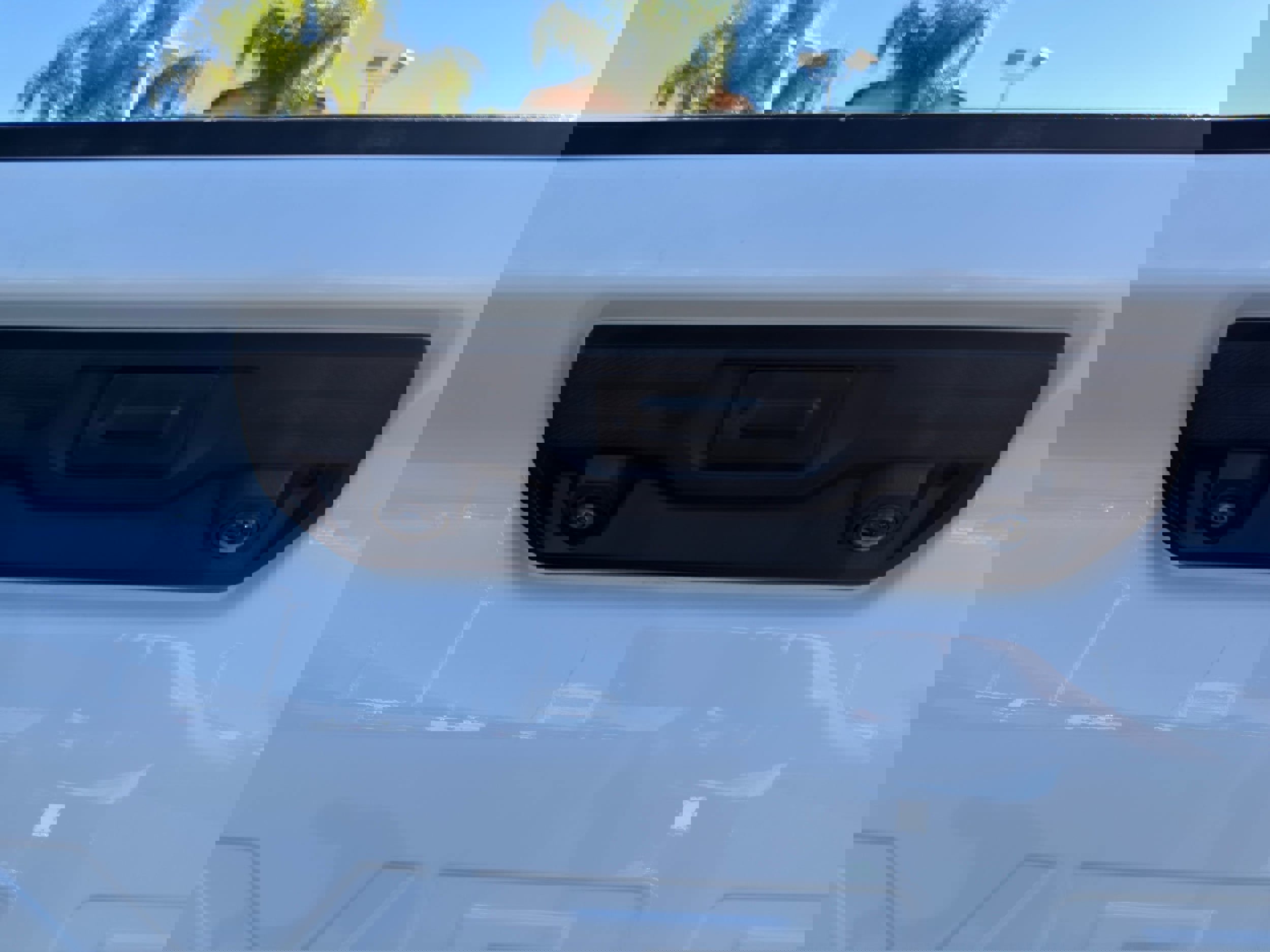 Used 2024 Chevrolet Silverado 2500 LT image 18