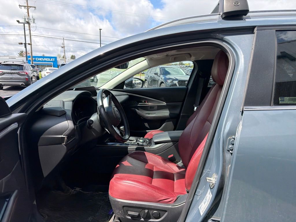 Used 2022 MAZDA CX-30 AWD 2.5 S w/ Preferred Package image 2