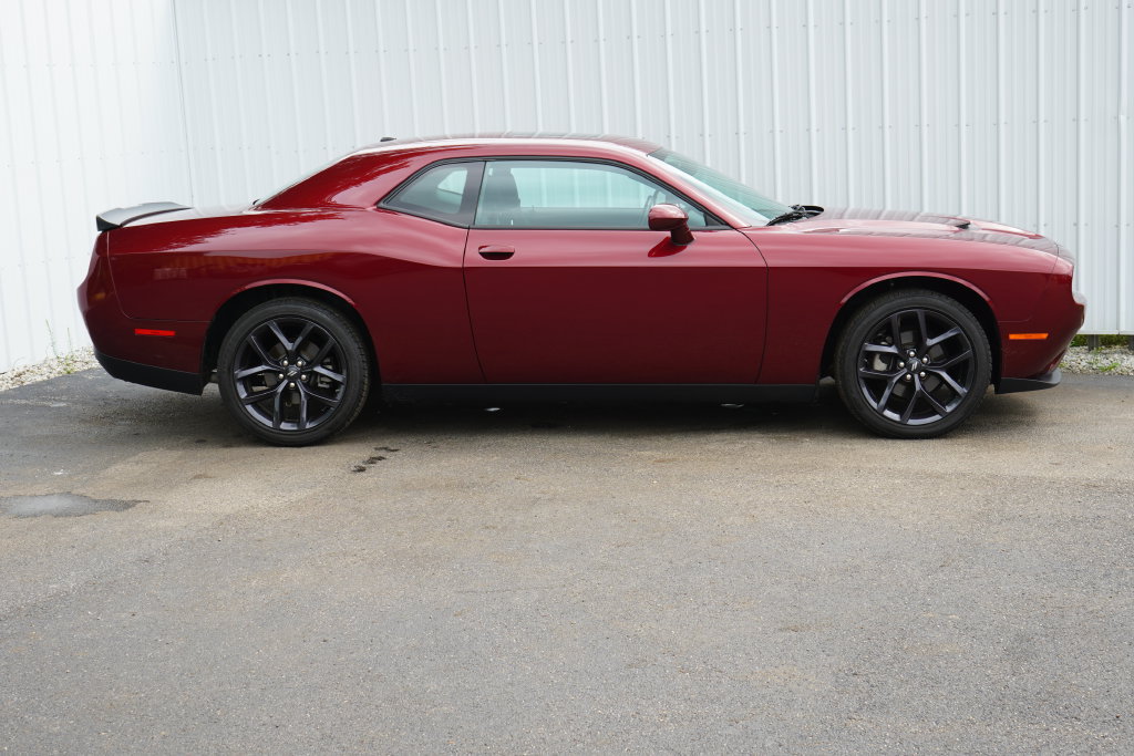 Used 2023 Dodge Challenger SXT w/ Blacktop Package RWD image 2