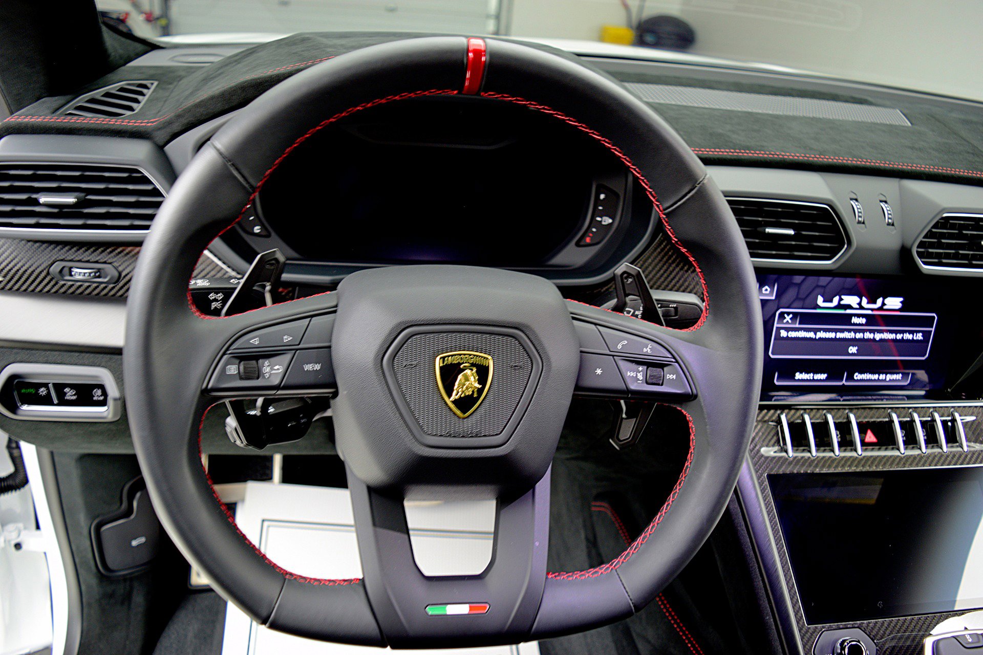 Used 2024 Lamborghini Urus Performante image 28