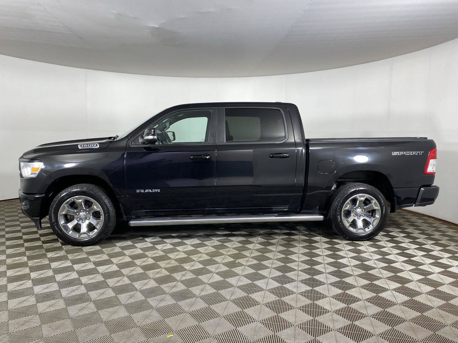 Used 2021 RAM 1500 Big Horn AWD/4WD image 4