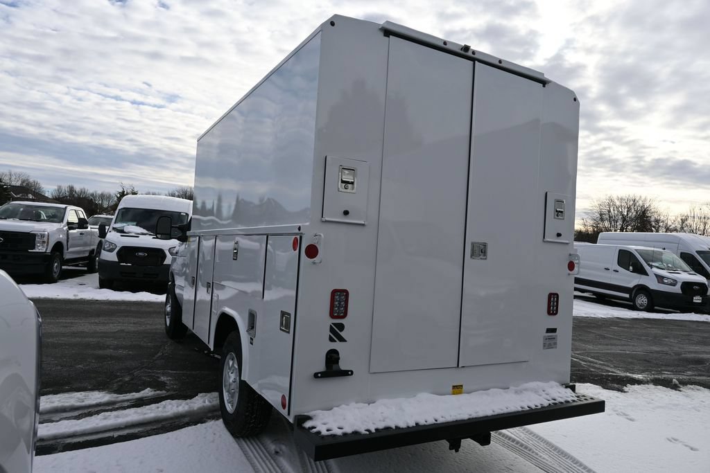 New 2025 Ford E-350 and Econoline 350 Super Duty w/ Power Equipment Group RWD image 7