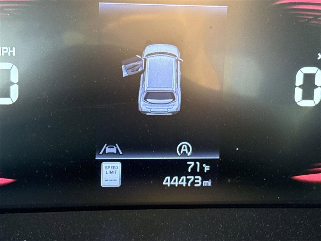 Used 2024 Kia Soul LX w/ Option Group 015 image 11