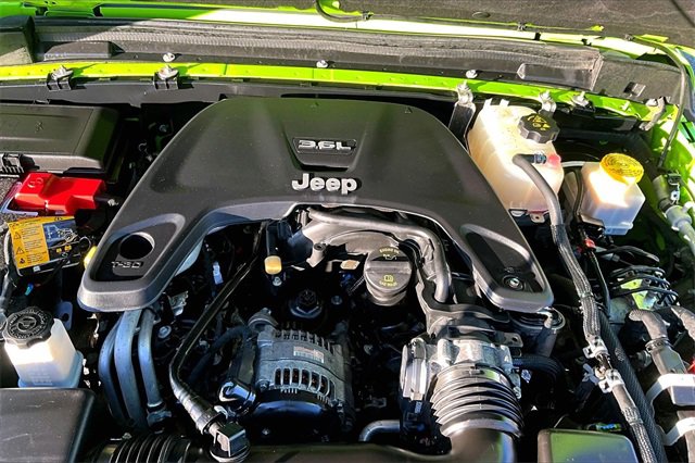 Used 2021 Jeep Gladiator Willys image 31