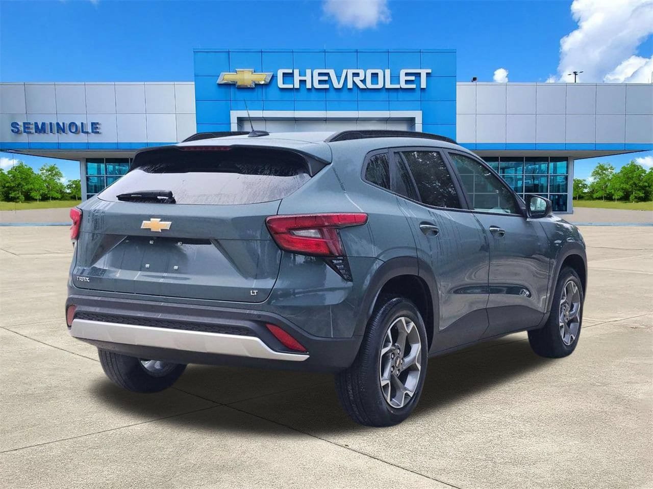 New 2026 Chevrolet Trax LT w/ Driver Confidence Package FWD image 4