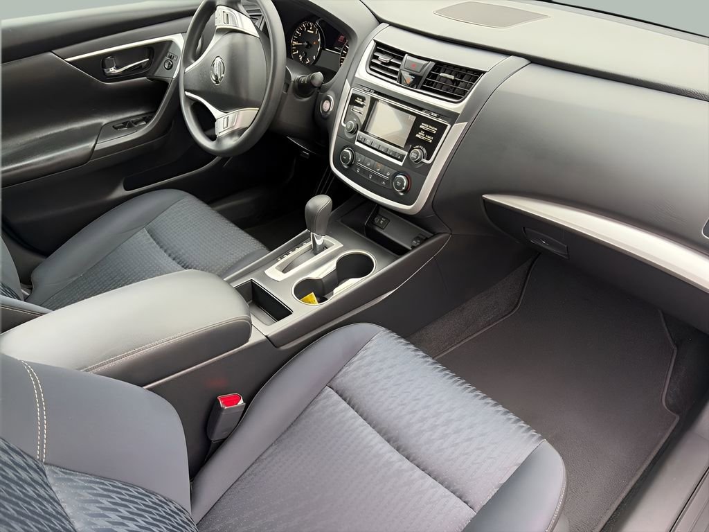 Used 2018 Nissan Altima 2.5 S w/ S Convenience Package image 14