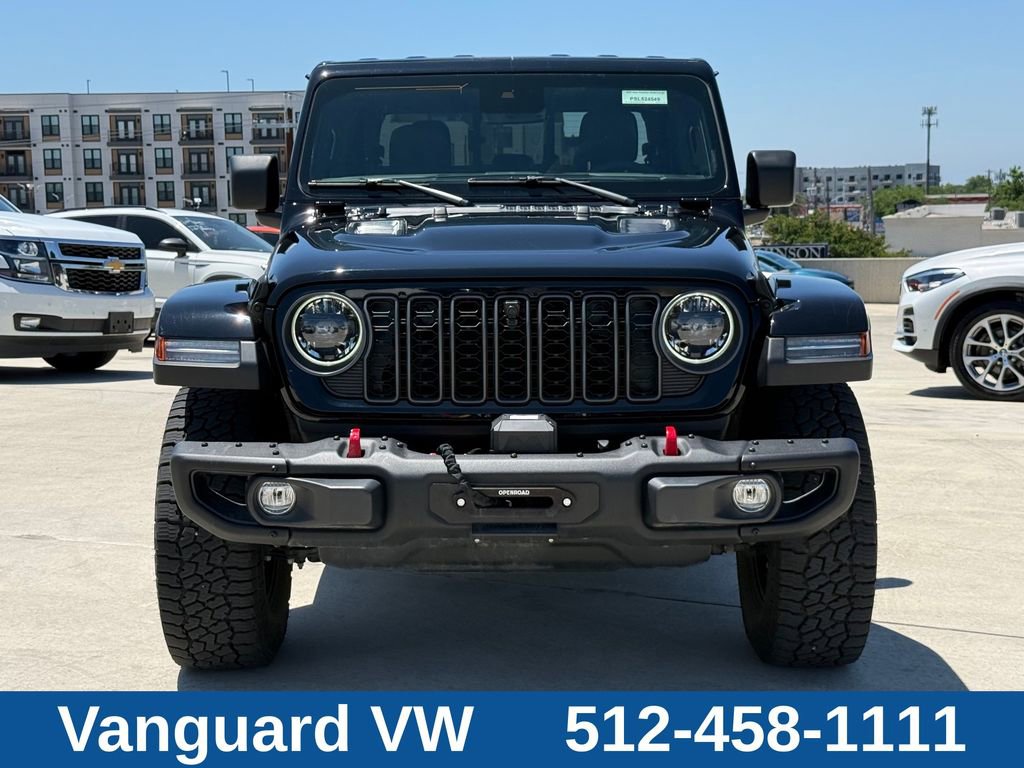 Used 2025 Jeep Gladiator Rubicon AWD/4WD image 5