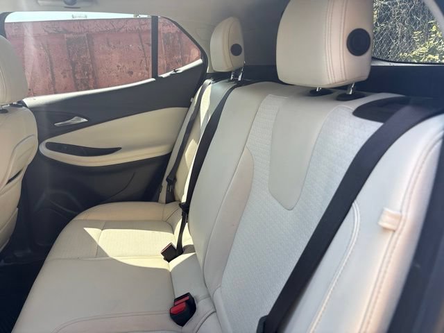 Used 2020 Buick Encore GX Preferred w/ Cold Weather Comfort Package FWD image 11