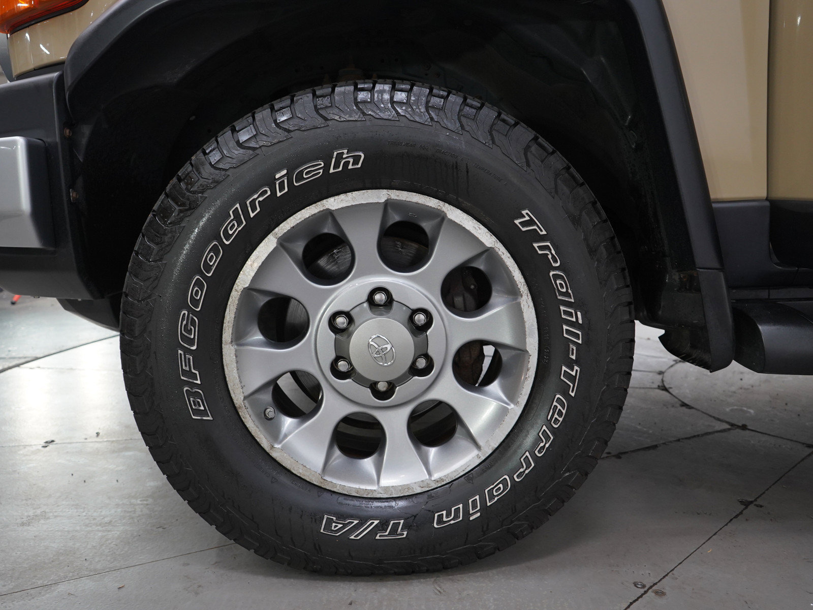 Used 2011 Toyota FJ Cruiser 4WD w/ Upgrade Pkg image 29