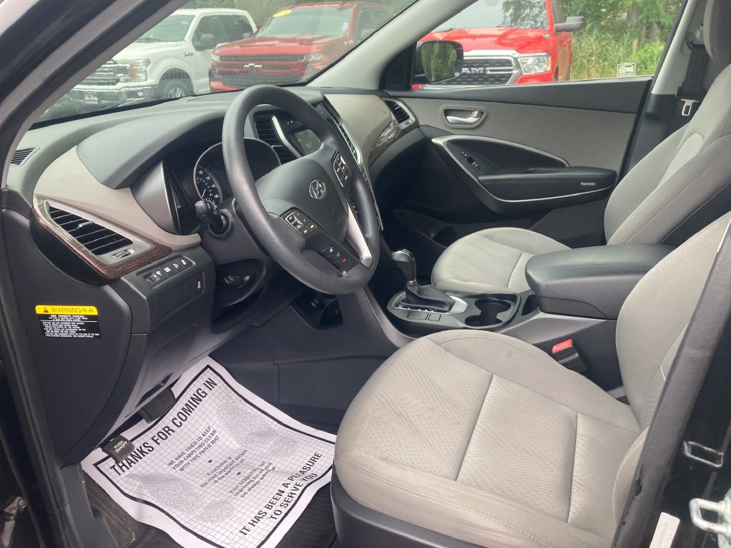 Used 2017 Hyundai Santa Fe Sport AWD/4WD image 11