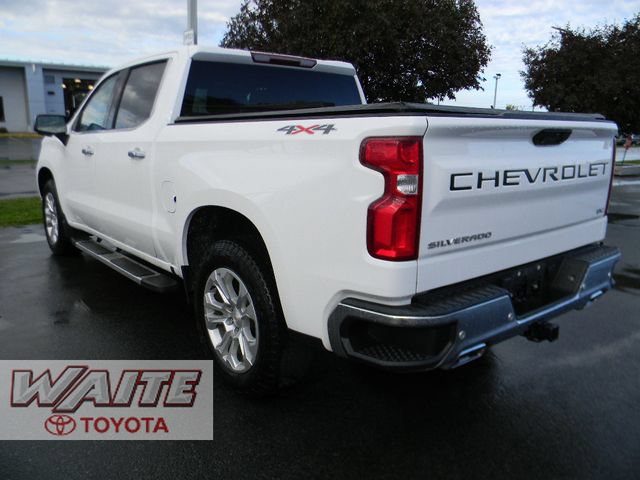 Used 2023 Chevrolet Silverado 1500 LTZ AWD/4WD image 4