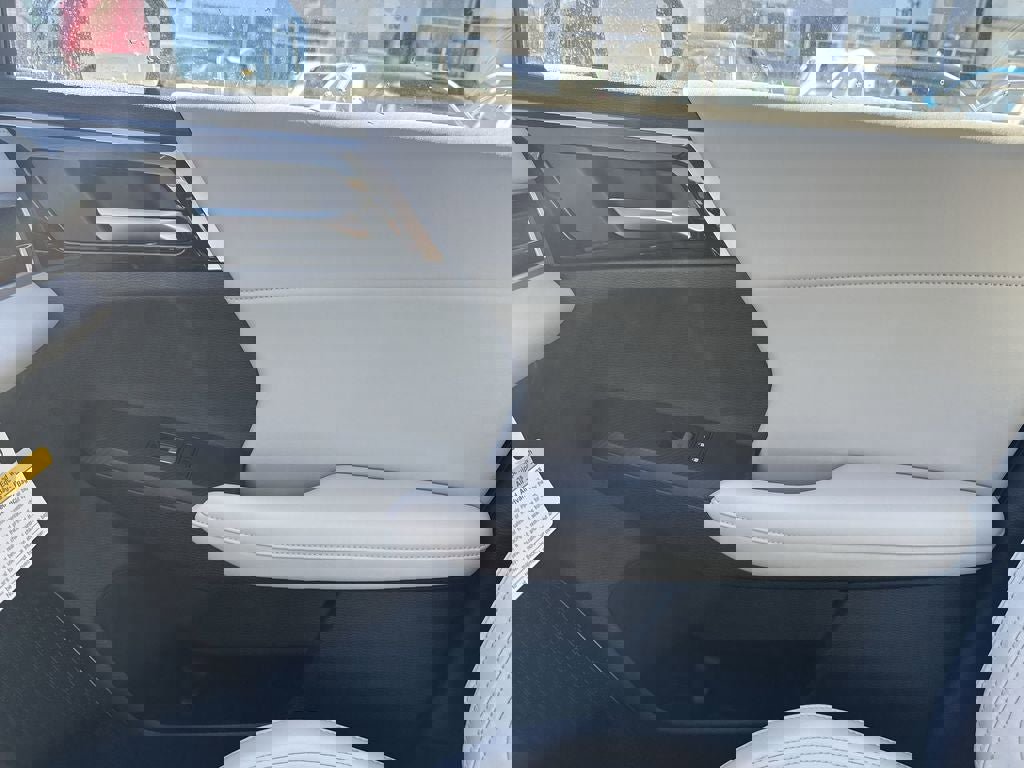 New 2025 Mitsubishi Outlander SE image 26