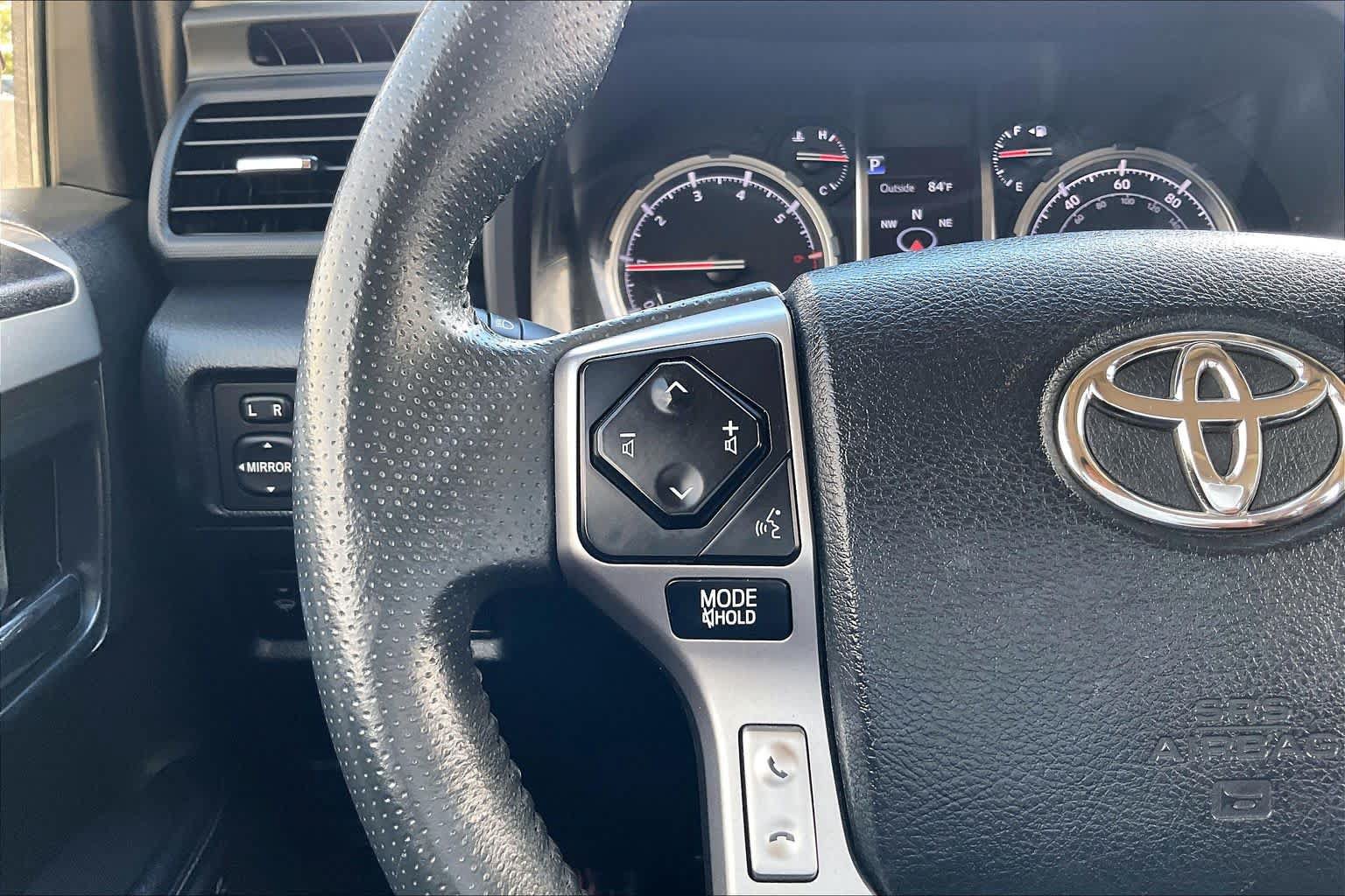 Used 2021 Toyota 4Runner Limited AWD/4WD image 45
