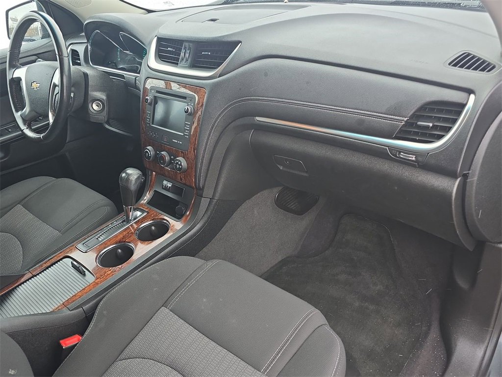 Used 2013 Chevrolet Traverse LT w/ LPO, 'HIT The Road' Package image 30