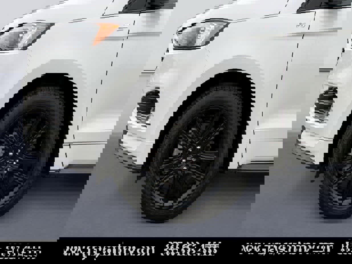 Used 2024 Ford Edge ST-Line image 9