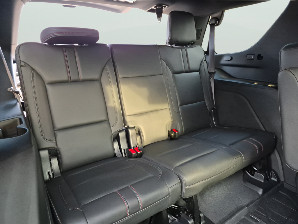 Used 2023 Chevrolet Tahoe RST w/ Luxury Package RWD image 34