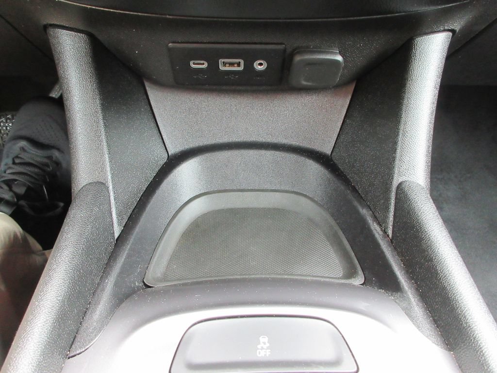 Used 2023 Chevrolet Malibu LS FWD image 26