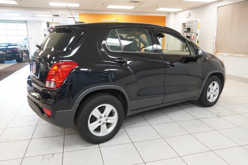 Used 2020 Chevrolet Trax LS FWD image 11