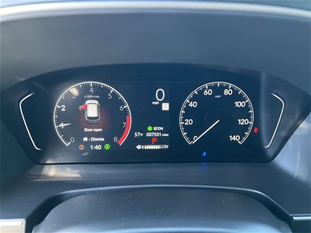 Used 2025 Honda Pilot Touring image 10