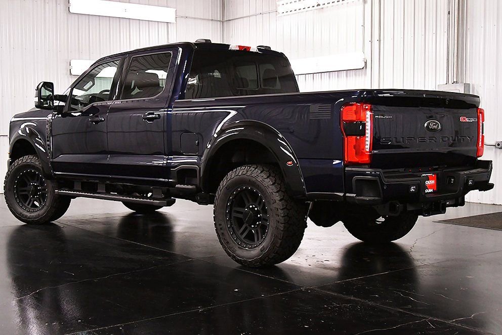 New 2025 Ford F250 Lariat w/ Lariat Ultimate Package AWD/4WD image 5