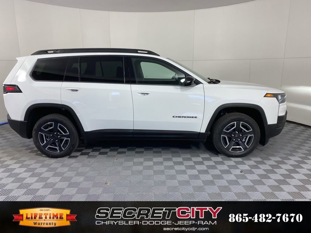 New 2026 Jeep Cherokee Laredo image 8